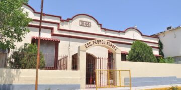 Regresan 700 mil alumnos de Tamaulipas a clases virtuales