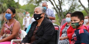 Prohibir acceso de adultos mayores a comercios es ilegal: Derechos Humanos