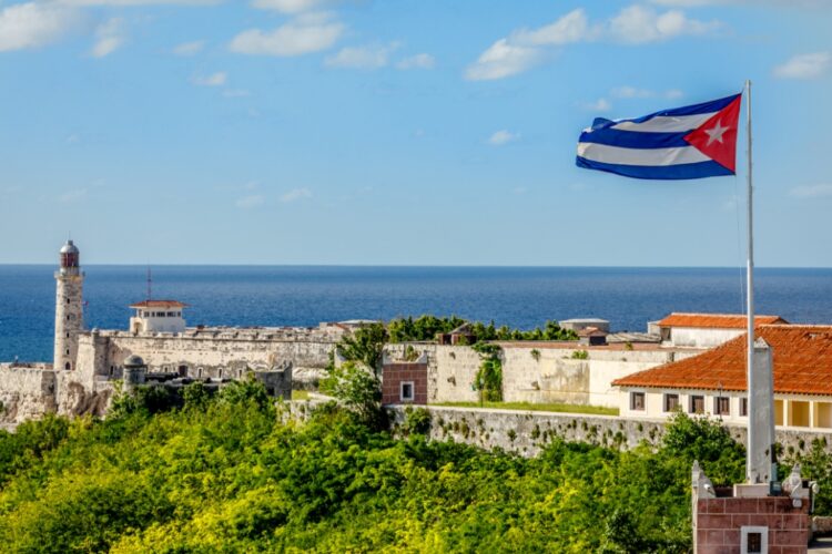 Ahora sí, se abre Cuba a inversión privada