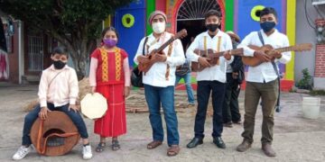 Los jaraneros de San Juan Guichicovi, en charla del Centro Cultural del Sotavento