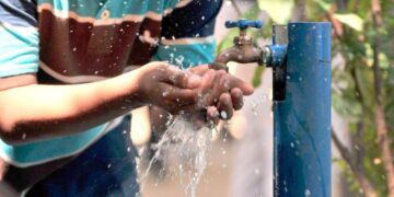 Queda poca agua en el manantial de La Peñita