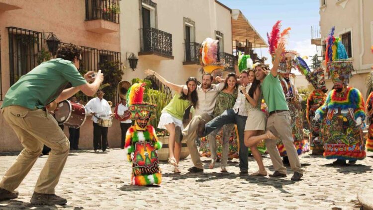 El turismo debe seguir creciendo, pero sin afectar su entorno natural
