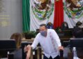 Diputados de Tamaulipas se pelean por pensión de adultos mayores