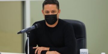 4T y sus vacunas echadas a perder: «se los dije», afirma diputado Juan Liceaga