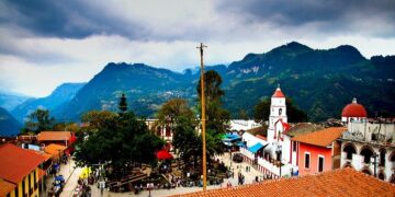 Pahuatlán, mantiene intactas sus tradiciones náhuatl y otomí