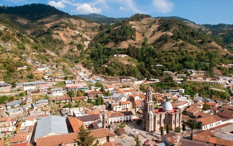 Mineral de Angangueo, “pueblo entre montañas”