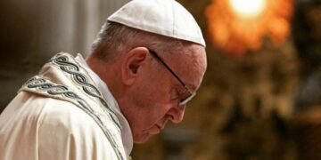 El Papa, sobre el coronavirus: «Es la hora más oscura»