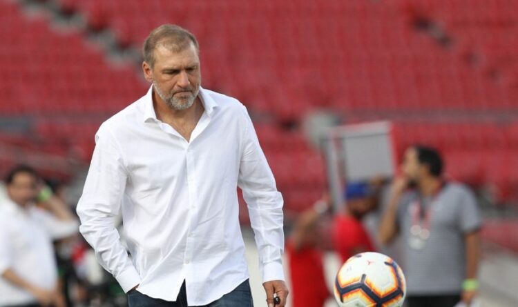 ‘El Ruso’ Adomaitis ve como favorito a Cruz Azul para ganar la final
