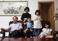 China autoriza tener hasta tres hijos por familia