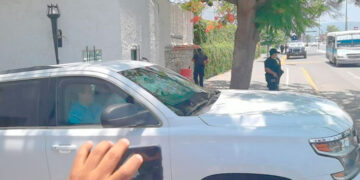 Cabeza de Vaca se deja ver en calles de Ciudad Victoria