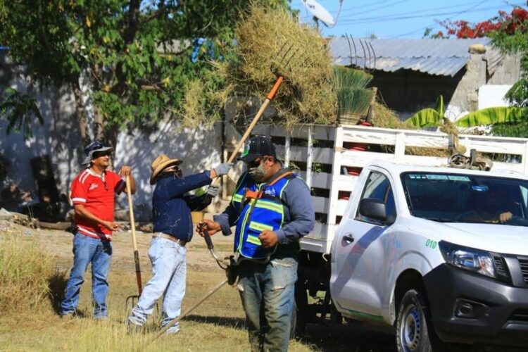Recoge descacharre 300 toneladas de enseres en desuso