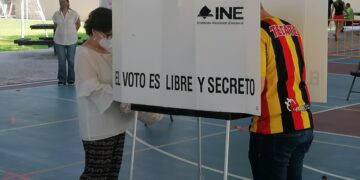 Vencen ciudadanos temor a la pandemia y acuden a votar