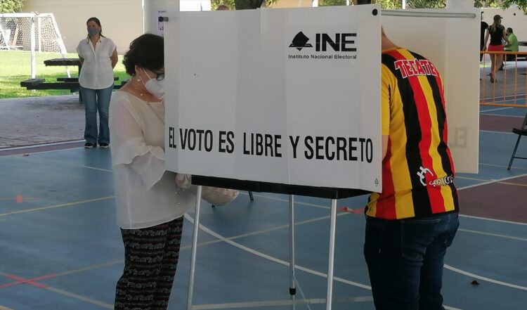 Vencen ciudadanos temor a la pandemia y acuden a votar