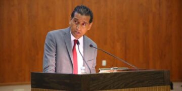Consulta contra ex presidentes «oportunidad histórica», dice Roque Hernández