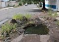 Se forma socavón en una calle de Ciudad Victoria