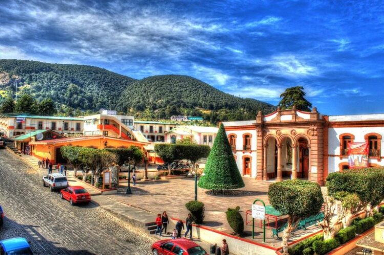 El Oro, Pueblo Mágico y antigua gloria minera de México