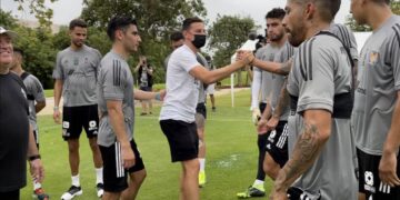 Florian Thauvin tiene su primera práctica con los Tigres
