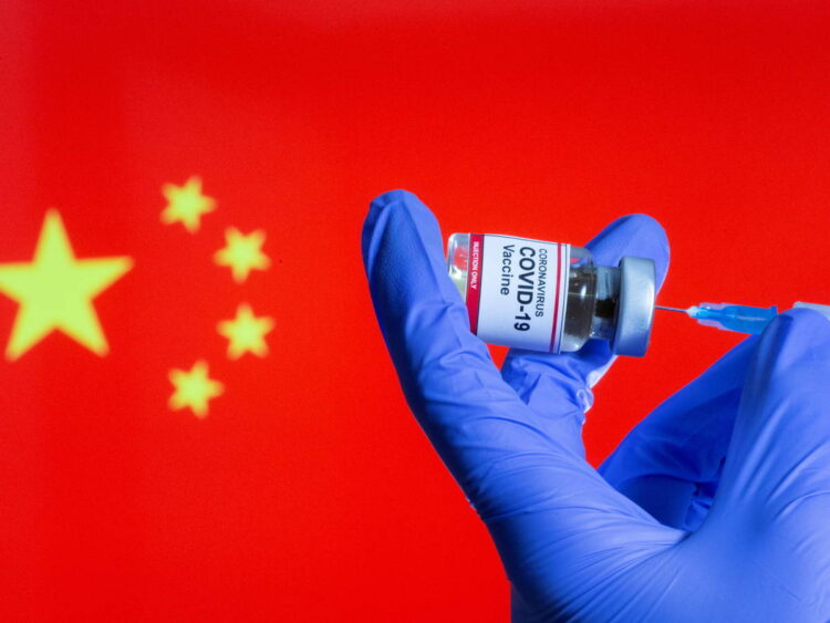 China ha aplicado más de mil millones de dosis de vacunas contra el covid-19