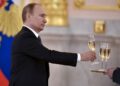 En Rusia, Putin ve con cautela el rebrote de Covid-19