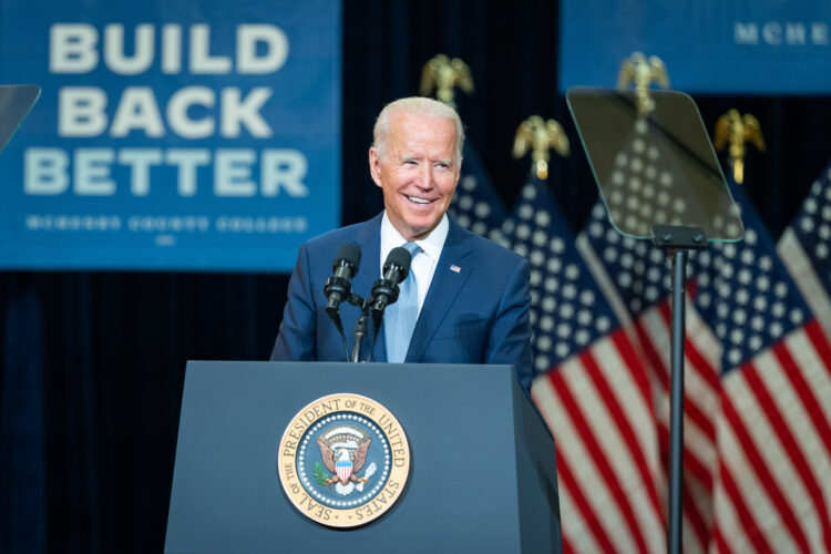 Joe Biden pide escuchar al pueblo de Cuba