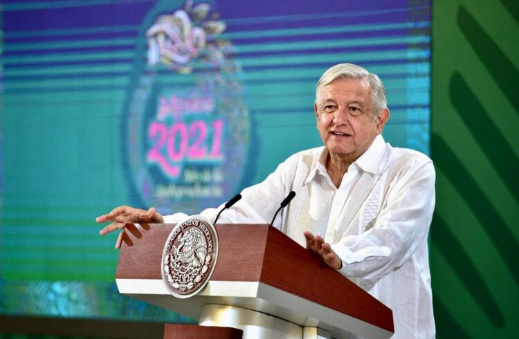 Se contagia de Covid hijo menor de AMLO