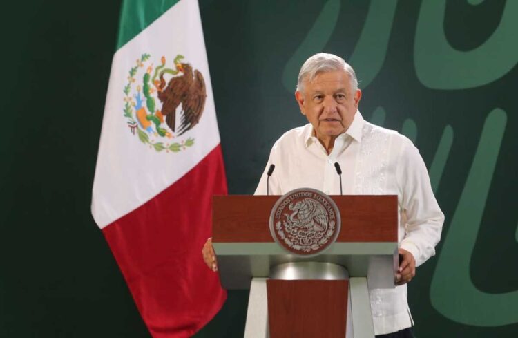 Dice AMLO que se jubilará en 2024