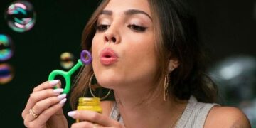 Abren Los Óscares la puerta a la actriz Eiza González