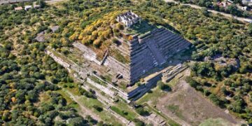 Zonas arqueológicas de Querétaro y Guerrero reabren bajo la nueva normalidad