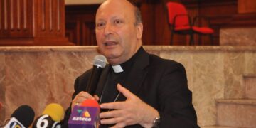 Covid no es un castigo divino, dice Franco Coppola en Tamaulipas