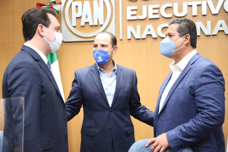 Acusa Marko Cortés a AMLO de «negligencia» en compra de medicinas