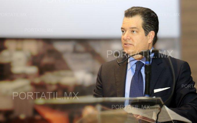 Giran orden de captura contra Miguel Alemán, dueño de Interjet