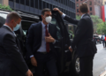 Multan en Nueva York a Pedro Sánchez, jefe del Gobierno Español