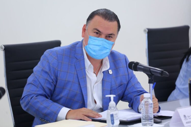 Afirma Gerardo Peña que no «calentará» asiento en la Cámara de Diputados