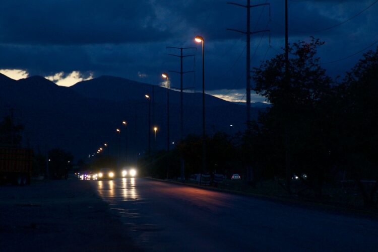 Estado y Municipio iluminan Victoria