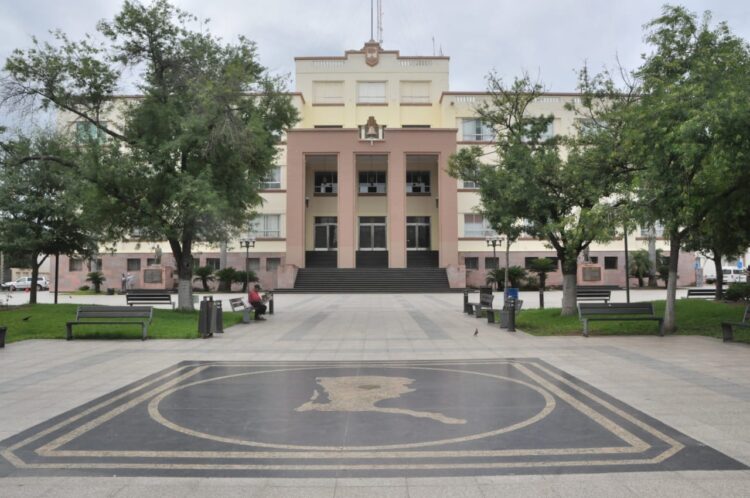 Hará Cabeza de Vaca cambios en su gabinete estatal