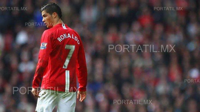 Cristiano Ronaldo ficha con el Manchester United