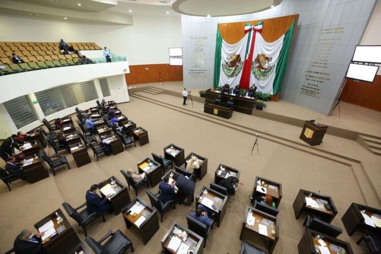 PAN y PRI aprueban cuenta pública de Xicoténcatl González