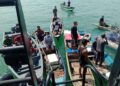 Indonesia aplica vacunas en medio del mar
