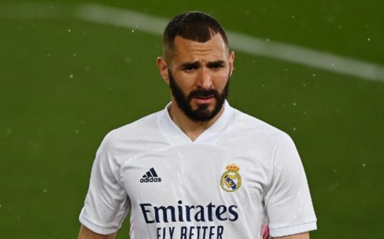 Benzema se queda en el Real Madrid hasta el 2023