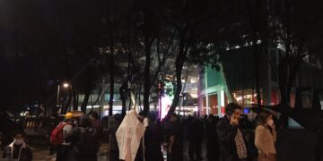 Fuerte terremoto sorprende a la Ciudad de México