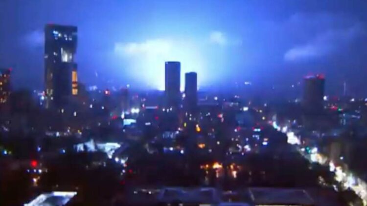 Luces en cielo durante el terremoto también causan alerta