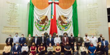 «Se toma la foto» la nueva mayoría de MORENA en el Congreso de Tamaulipas
