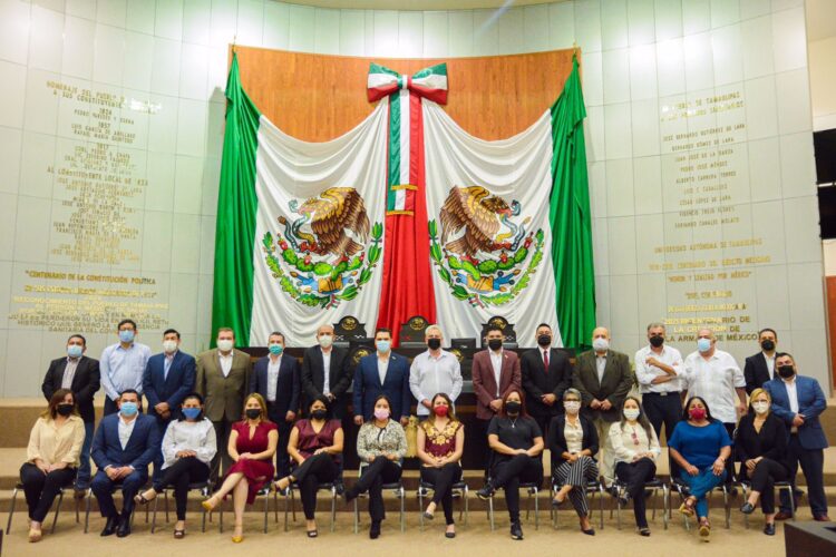«Se toma la foto» la nueva mayoría de MORENA en el Congreso de Tamaulipas