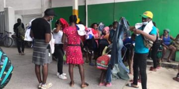 Migrantes de Haití atraviesan Tamaulipas a pie