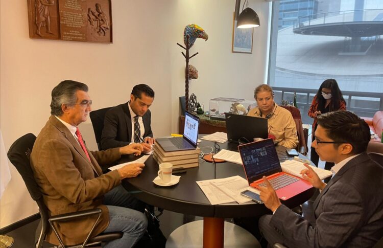 Aprueban Senadores informe anual de la Comisión de Salud que preside AVA