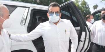 Ni derroche ni cacería de brujas, dice Lalo Gattás al iniciar la transición en Victoria