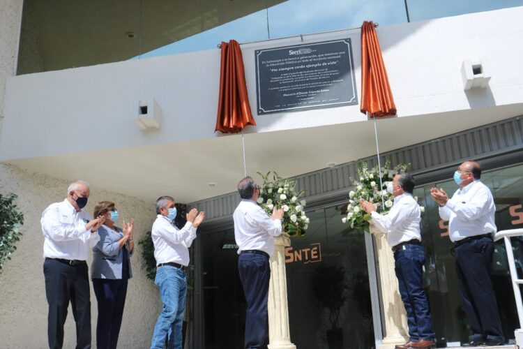 Rinde SNTE homenaje a maestros «caídos» por Covid-19 en Tamaulipas