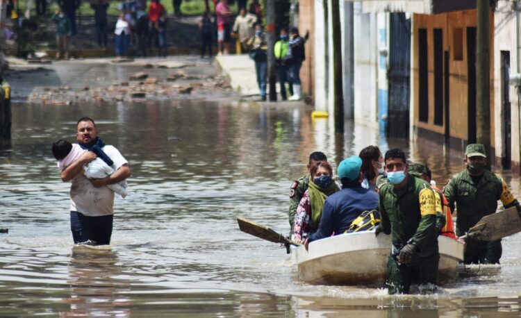 Hay miles de damnificados en el Estado de Hidalgo por inundaciones
