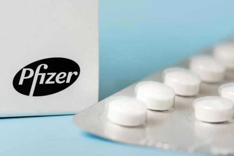 Pfizer inicia prueba de una pastilla anti COVID-19