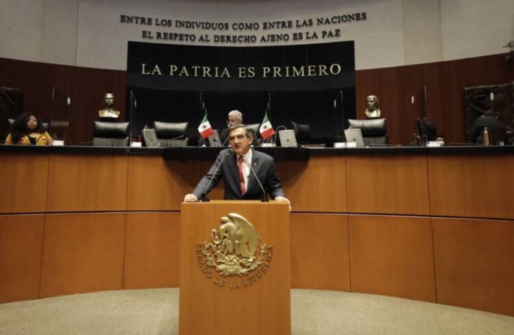 Logra Américo reconocimiento del personal de salud en lucha contra el Covid-19